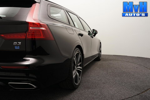 Volvo V60 2.0 B3 R-Design|PANO|STOEL/STUUR.VERW|AUTO.PILOT