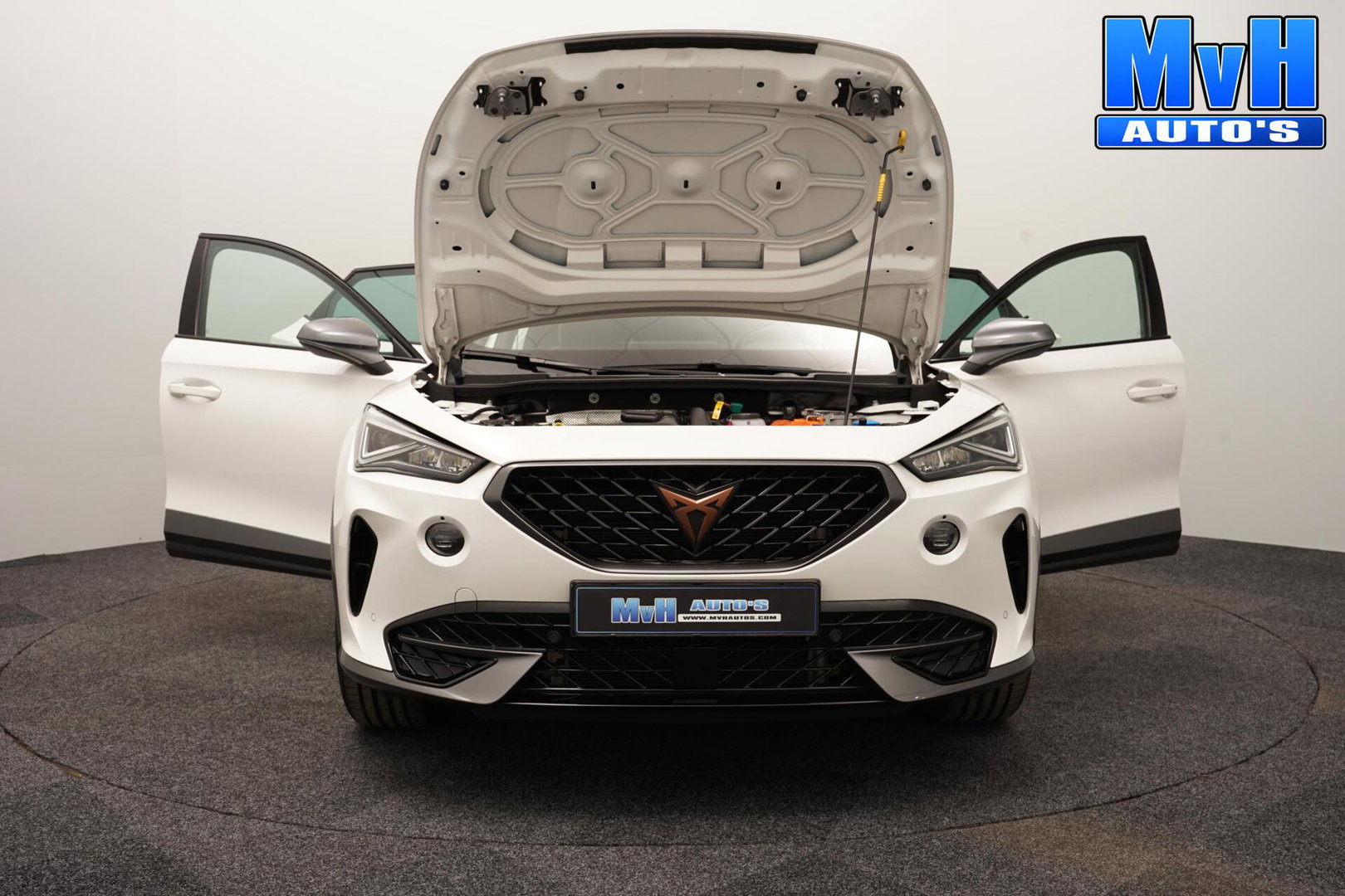CUPRA Formentor 1.4 PHEV|PANO|STUUR.VERW|TREKHAAK|CAM|SOH91%