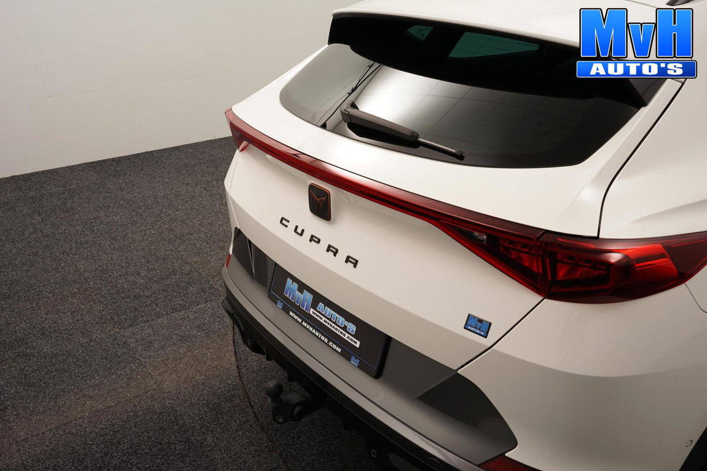 CUPRA Formentor 1.4 PHEV|PANO|STUUR.VERW|TREKHAAK|CAM|SOH91%
