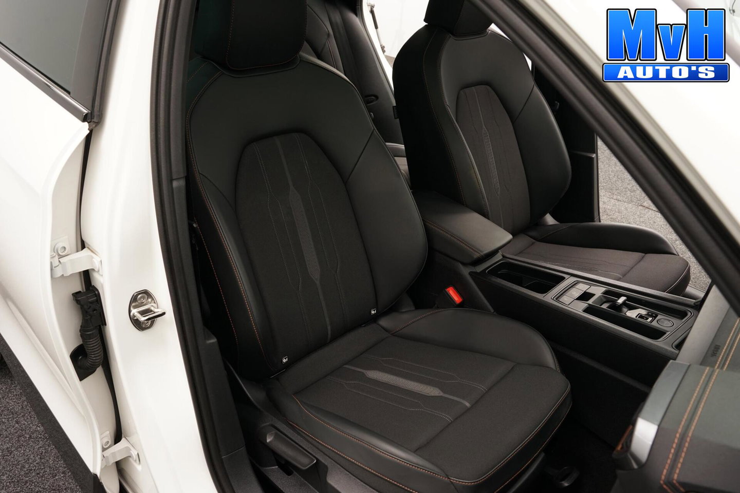 CUPRA Formentor 1.4 PHEV|PANO|STUUR.VERW|TREKHAAK|CAM|SOH91%