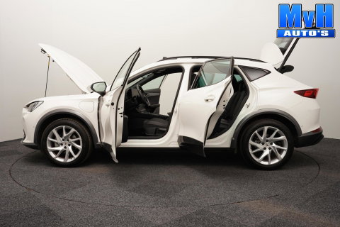 CUPRA Formentor 1.4 PHEV|PANO|STUUR.VERW|TREKHAAK|CAM|SOH91%