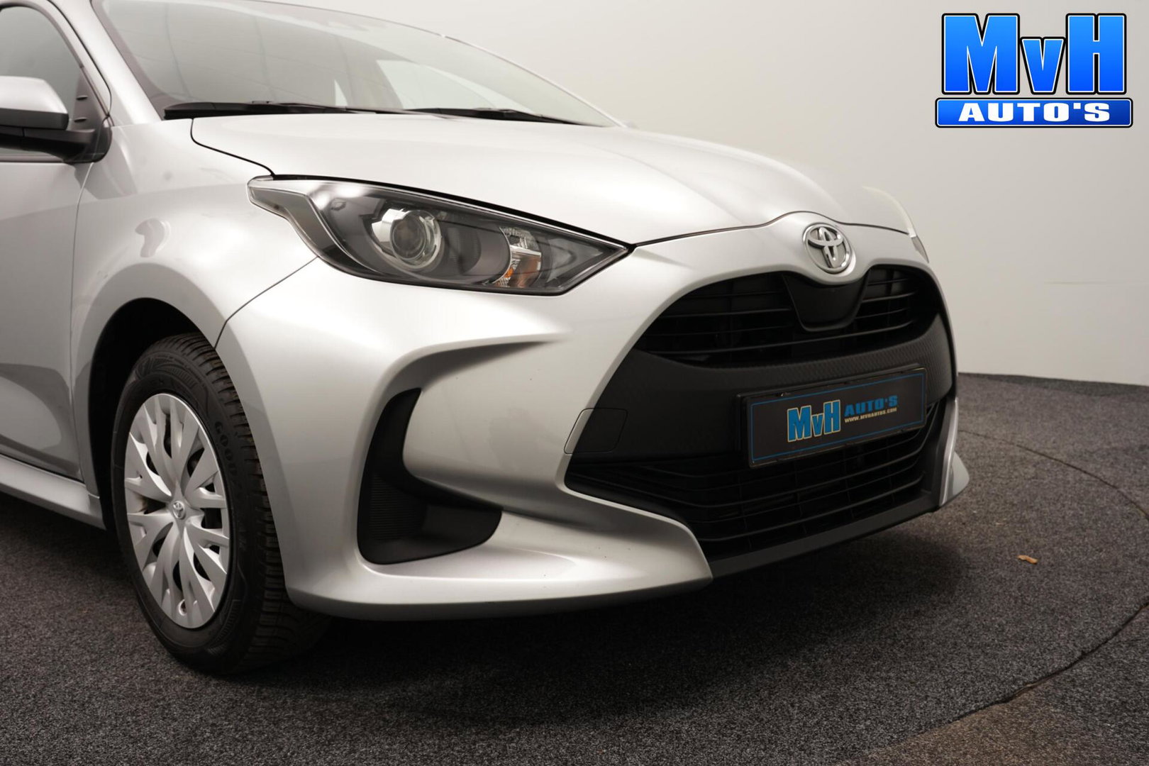 Toyota Yaris 1.5 VVT-i Active|CAMERA|ADAP.CRUISE|CARPLAY|NAP