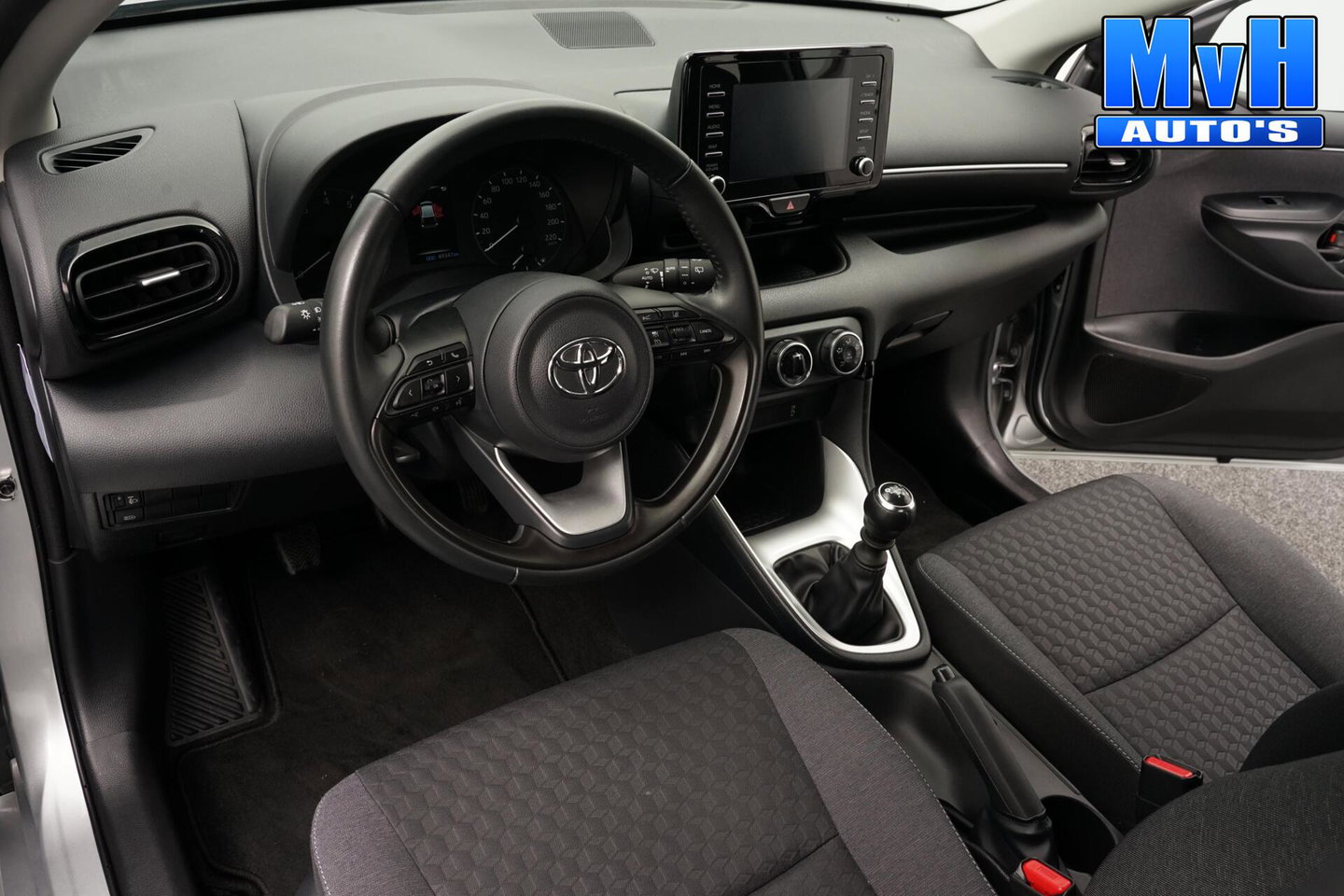 Toyota Yaris 1.5 VVT-i Active|CAMERA|ADAP.CRUISE|CARPLAY|NAP