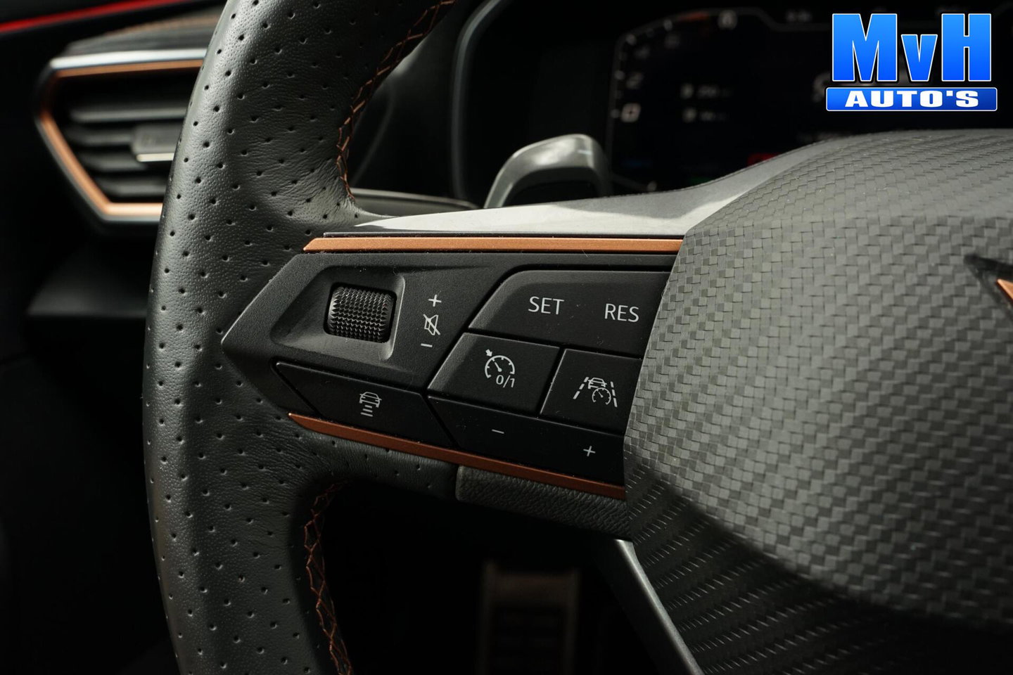 CUPRA Formentor 1.4 PHEV VZ Performance|PANO|KUIPST|SOH98%