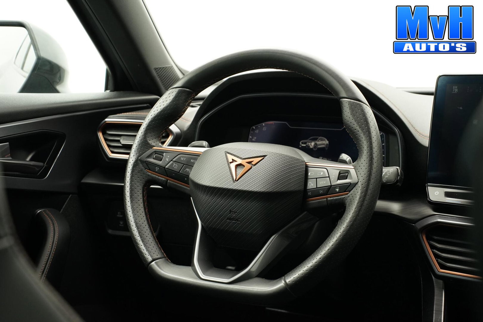 CUPRA Formentor 1.4 PHEV VZ Performance|PANO|KUIPST|SOH98%