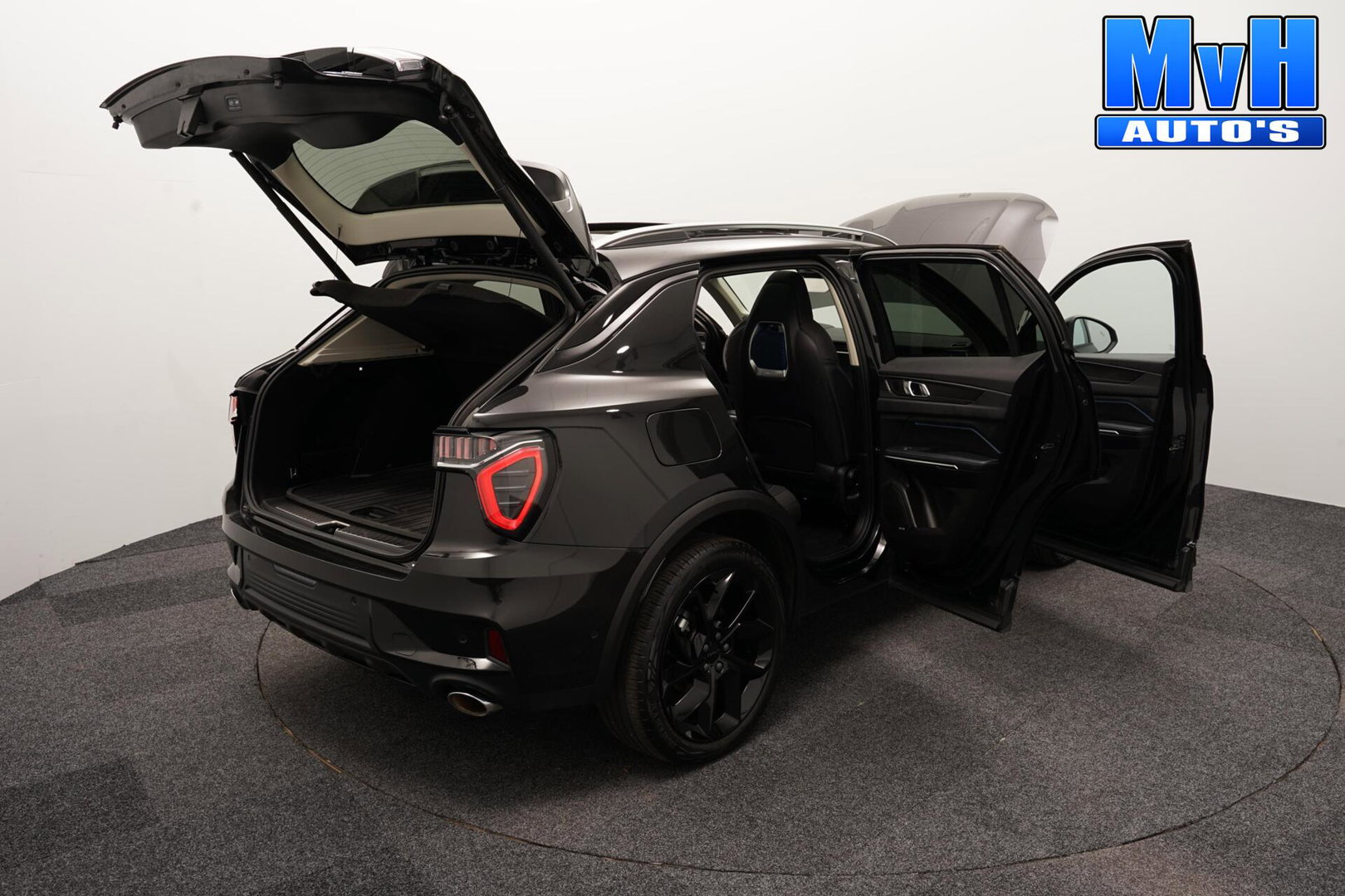 Lynk & Co 01 1.5 PHEV|FULL BLACK XL|360°CAM|NAP|PANO
