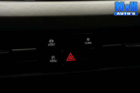 Volkswagen Golf 1.5 TSI Life Business|SPORTSTOEL|LUXE|ORG.NL