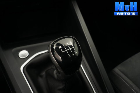 Volkswagen Golf 1.5 TSI Life Business|SPORTSTOEL|LUXE|ORG.NL