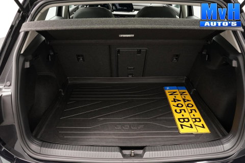 Volkswagen Golf 1.5 TSI Life Business|SPORTSTOEL|LUXE|ORG.NL