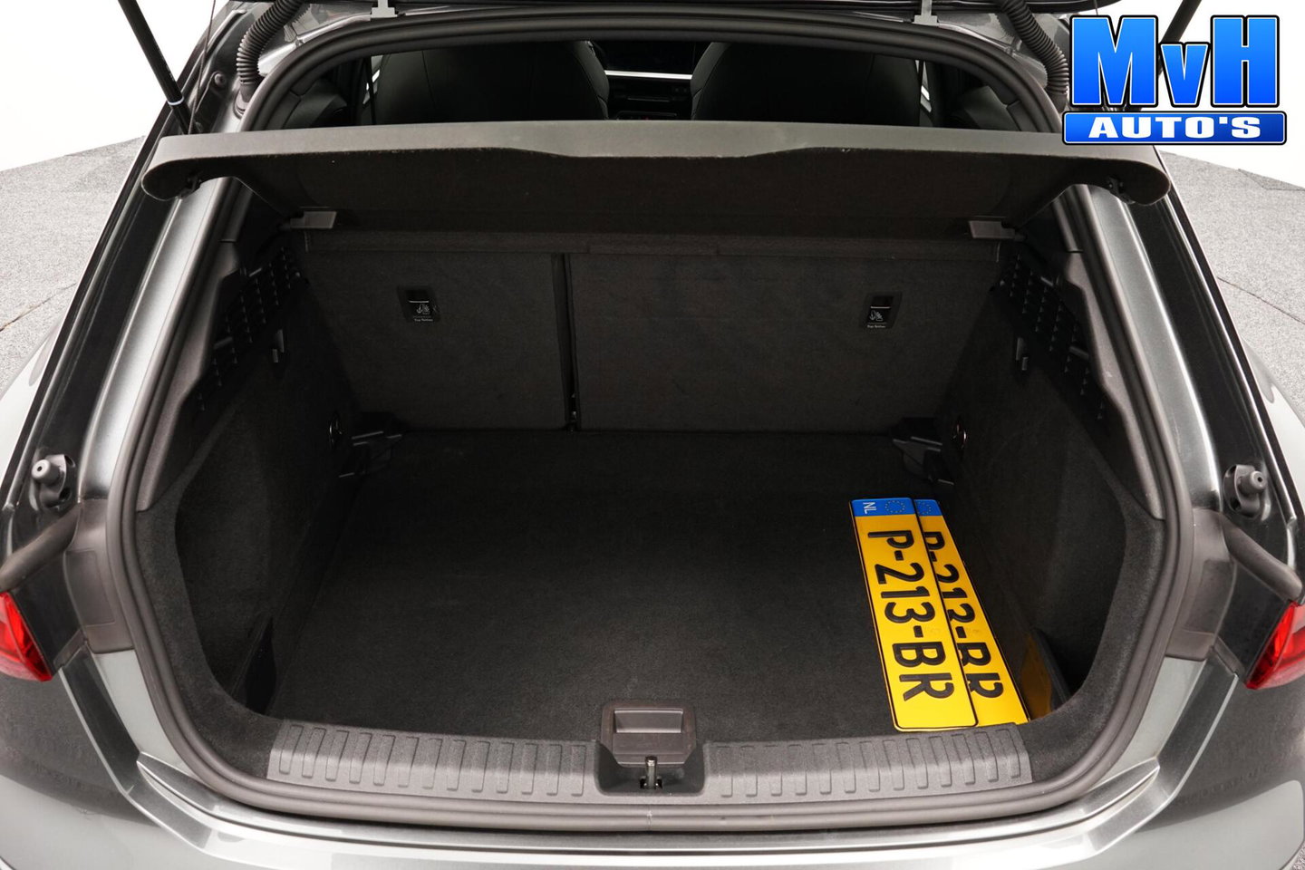 Audi A3 Sportback 30 TFSI S-Line|MATRIX-LED|ACC|19INCH|NAP