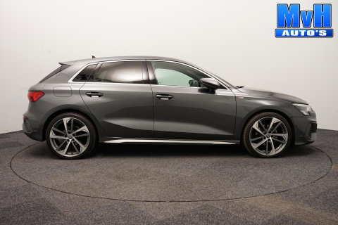Audi A3 Sportback 30 TFSI S-Line|MATRIX-LED|ACC|19INCH|NAP