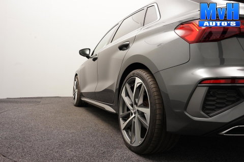 Audi A3 Sportback 30 TFSI S-Line|MATRIX-LED|ACC|19INCH|NAP