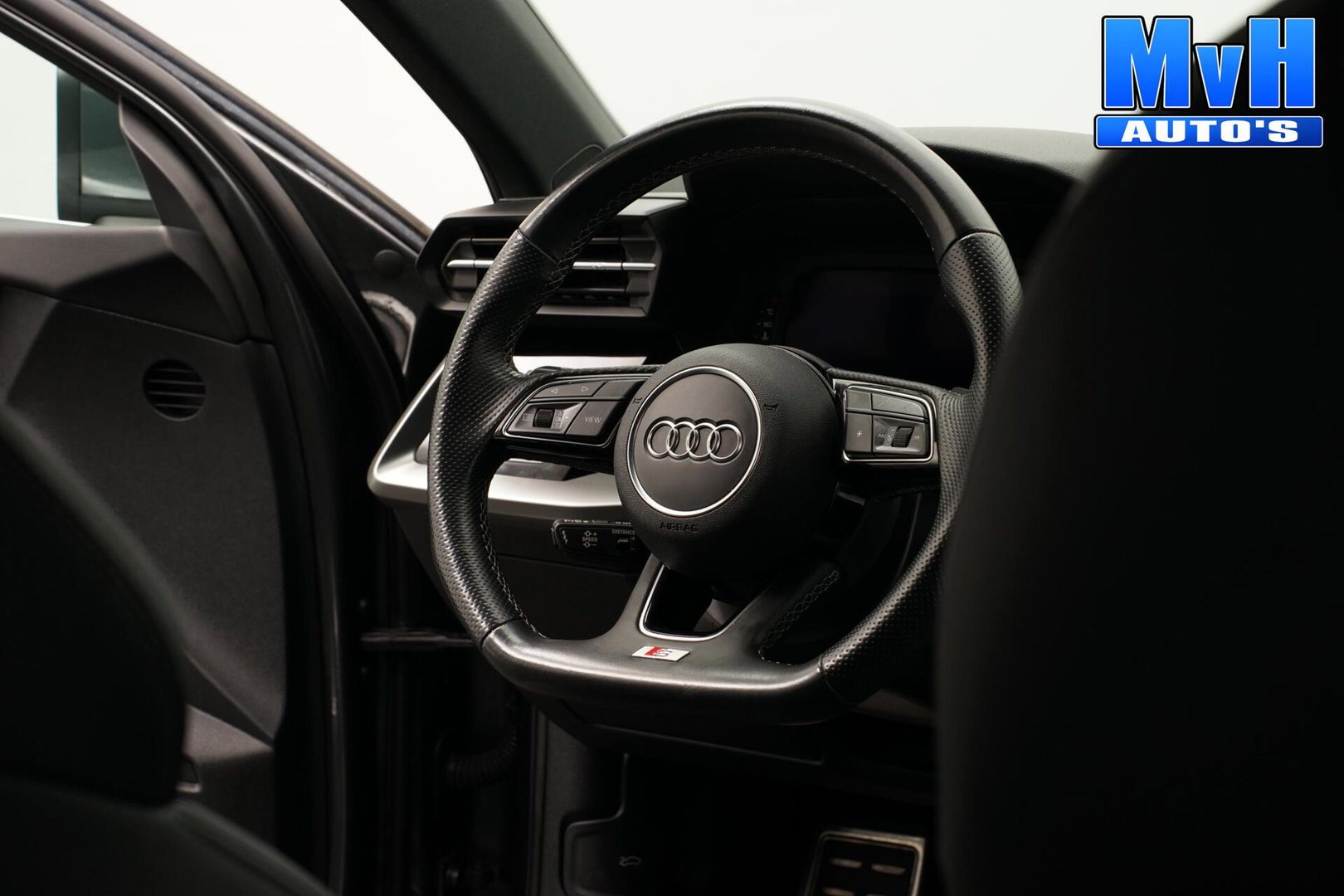 Audi A3 Sportback 30 TFSI S-Line|MATRIX-LED|ACC|19INCH|NAP