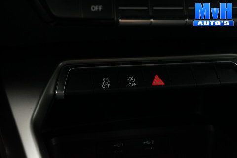 Audi A3 Sportback 30 TFSI S-Line|MATRIX-LED|ACC|19INCH|NAP