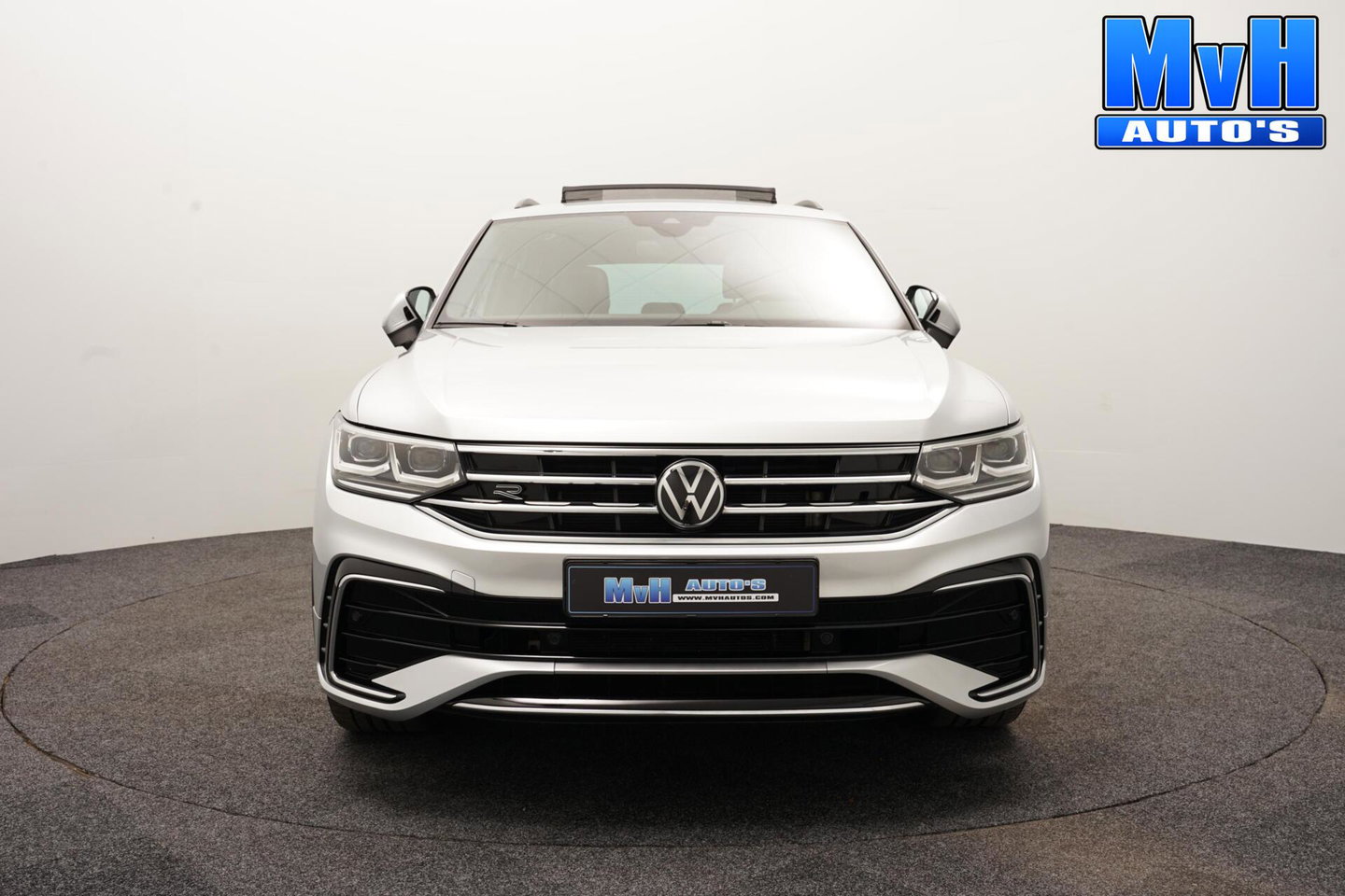 Volkswagen Tiguan 1.4 TSI PHEV R-Line Business+|PANO|IQ-LIGHT|SOH100%