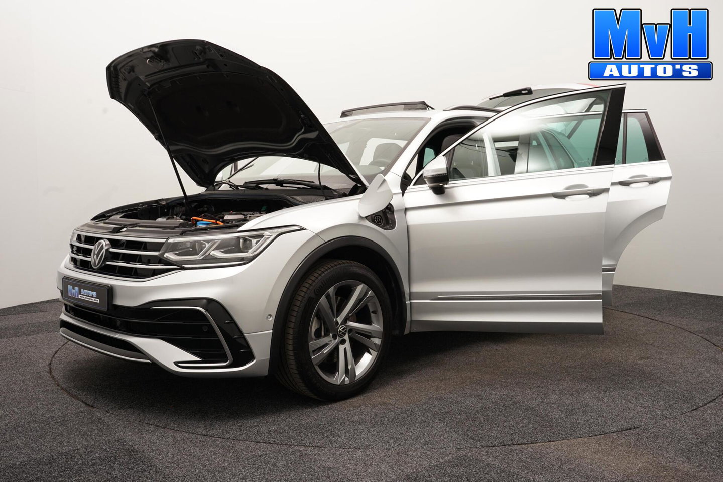 Volkswagen Tiguan 1.4 TSI PHEV R-Line Business+|PANO|IQ-LIGHT|SOH100%