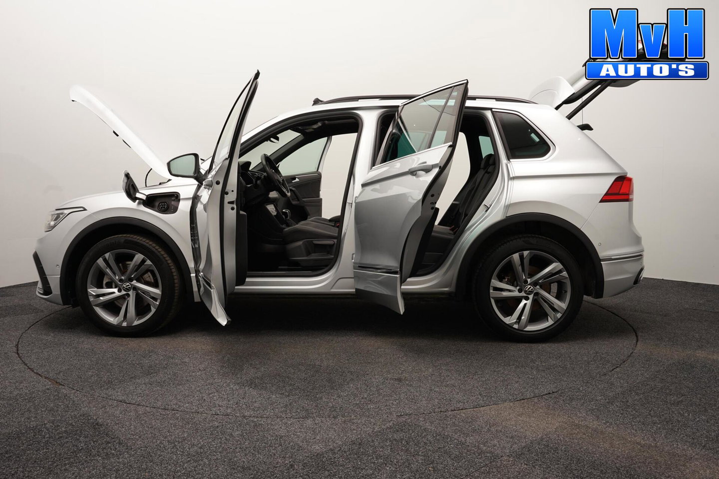 Volkswagen Tiguan 1.4 TSI PHEV R-Line Business+|PANO|IQ-LIGHT|SOH100%