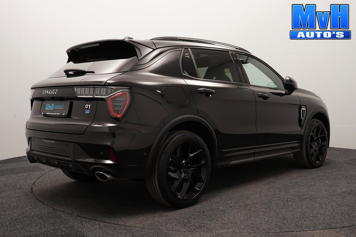 Lynk & Co 01 1.5 PHEV|FULL BLACK XL|ZWARTE.HEMEL|LEER|SOH94%