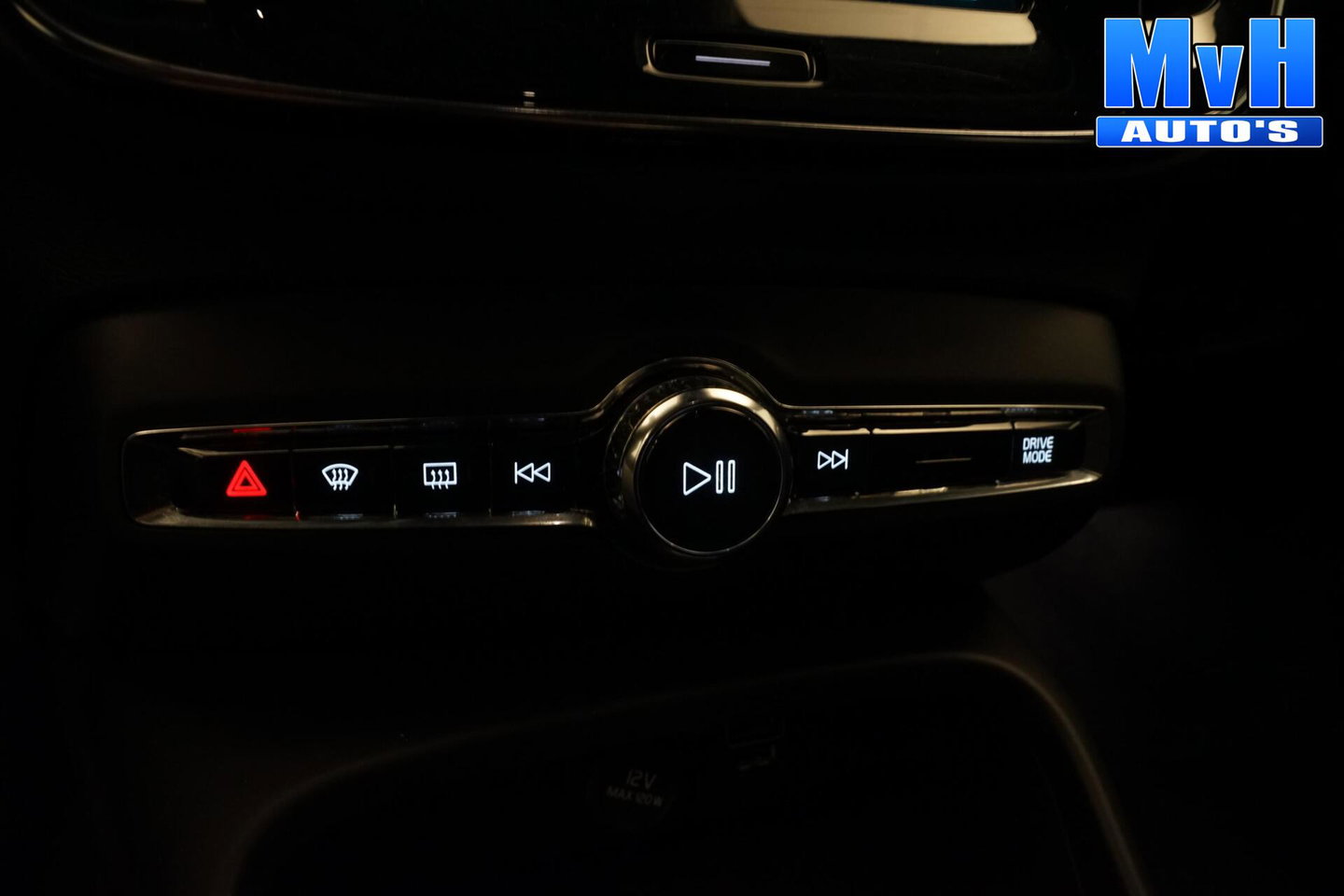Volvo XC40 1.5 T4 PHEV Inscription Expression|TREKH|LED|NAV