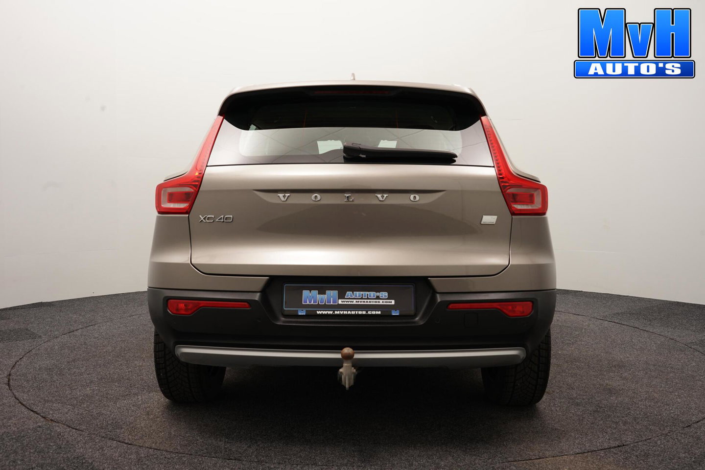 Volvo XC40 1.5 T4 PHEV Inscription Expression|TREKH|LED|NAV