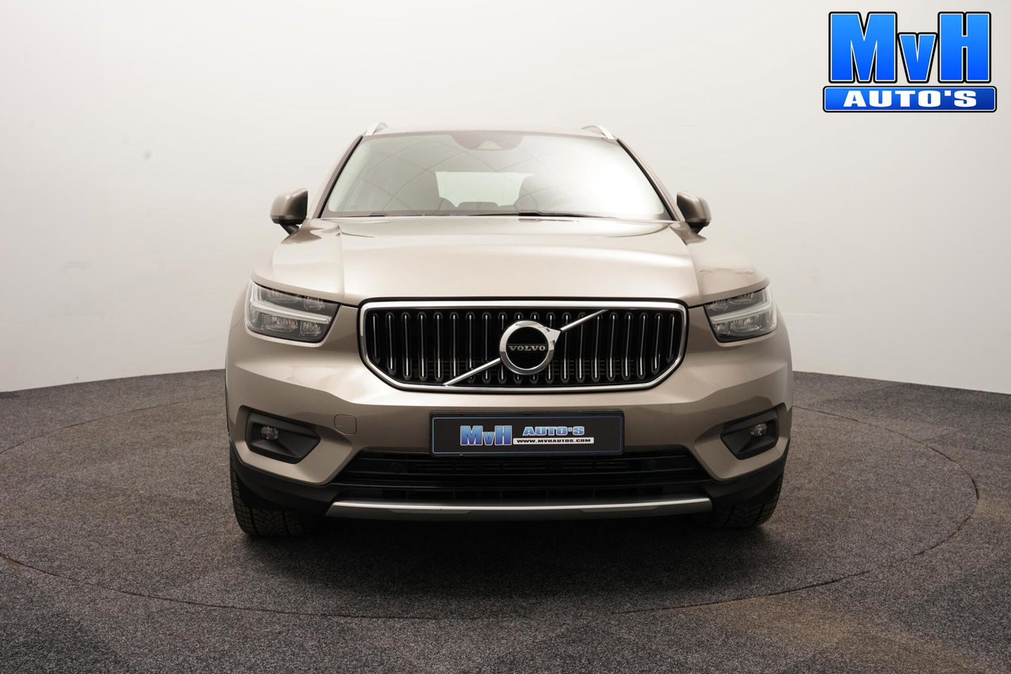 Volvo XC40 1.5 T4 PHEV Inscription Expression|TREKH|LED|NAV