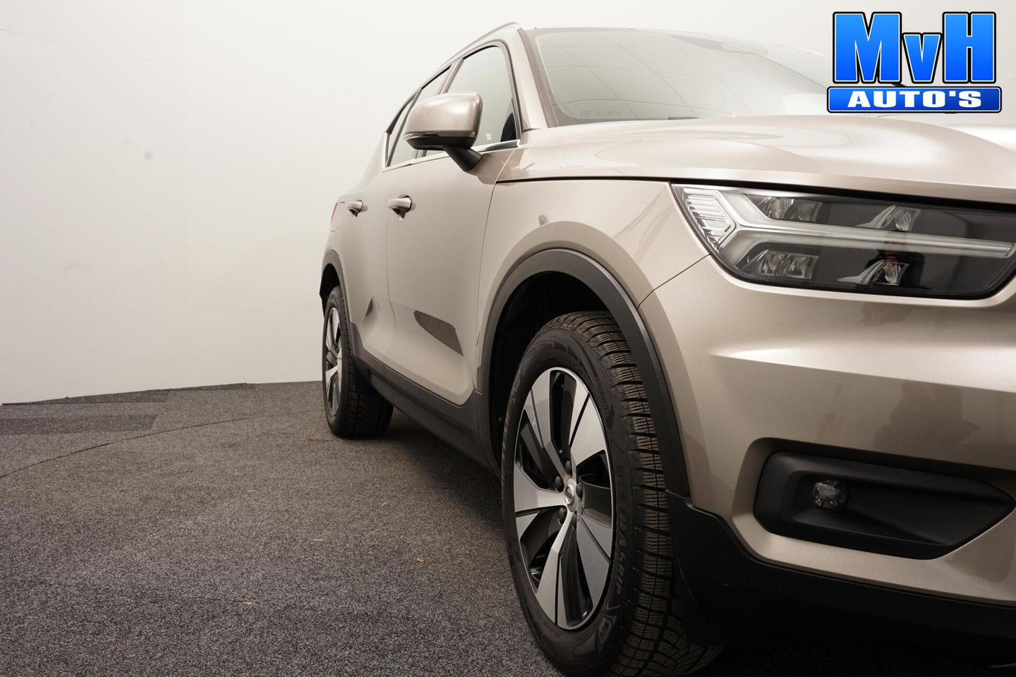 Volvo XC40 1.5 T4 PHEV Inscription Expression|TREKH|LED|NAV