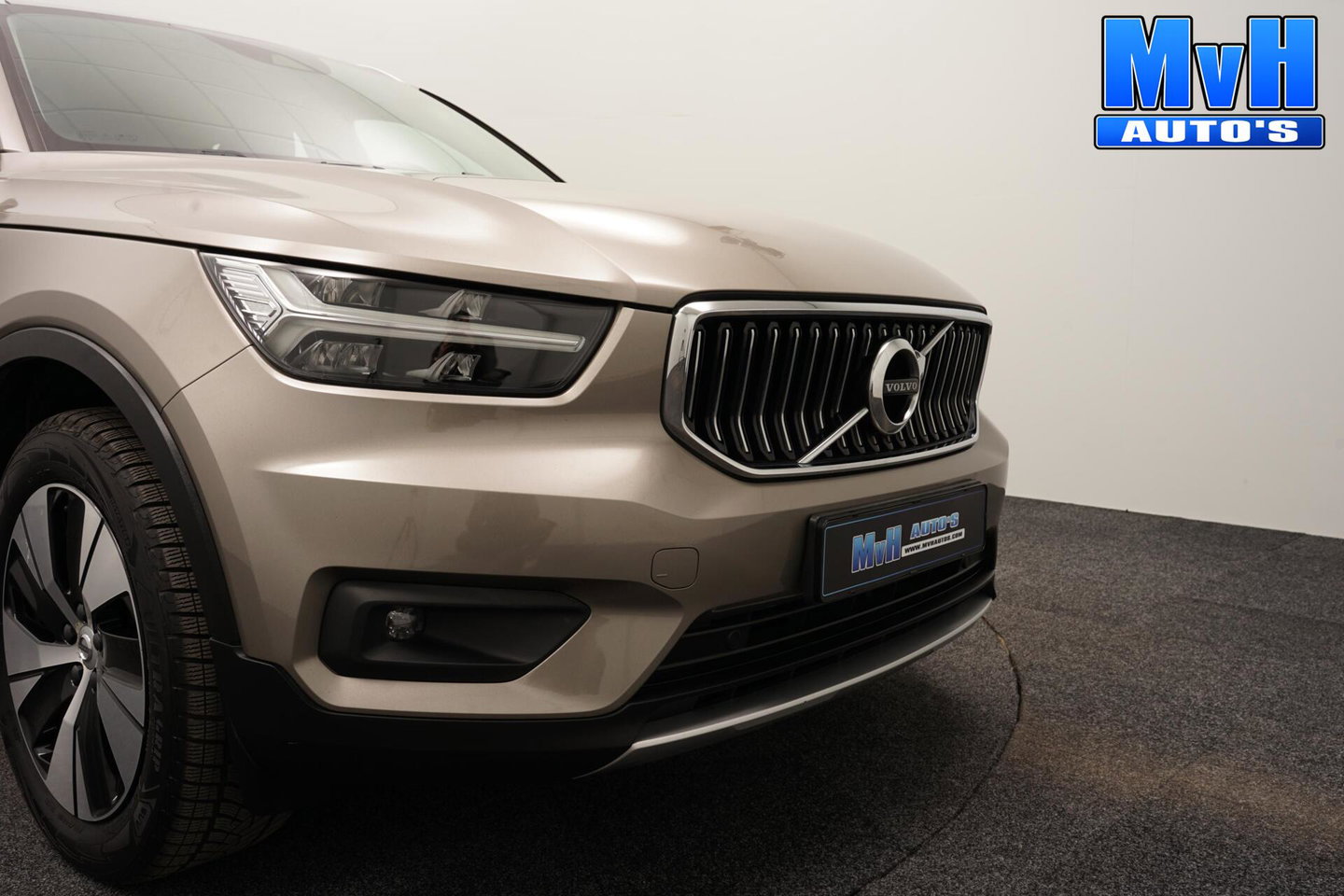 Volvo XC40 1.5 T4 PHEV Inscription Expression|TREKH|LED|NAV
