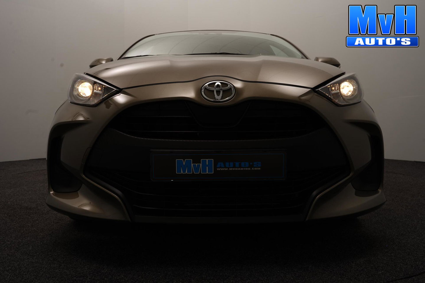 Toyota Yaris 1.5 VVT-i Active|CAMERA|ADAP.CRUISE|CARPLAY|NAP