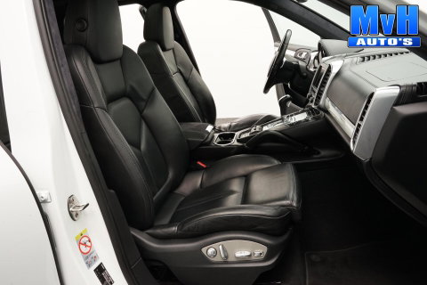 Porsche Cayenne 4.8 GTS|PANO|LUCHTVERING|ALCANTARA.HEMEL|ACC