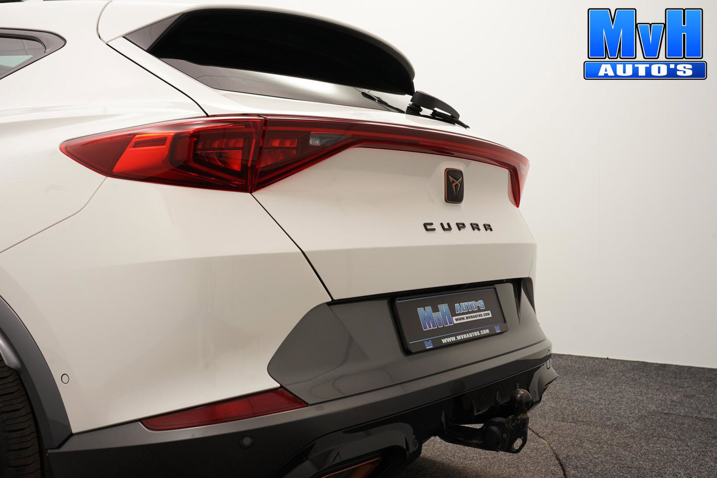 CUPRA Formentor 1.4 PHEV VZ Performance|PANO|KUIPST|SOH99%