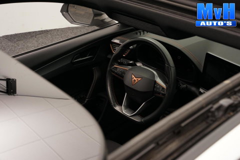 CUPRA Formentor 1.4 PHEV VZ Performance|PANO|KUIPST|SOH99%