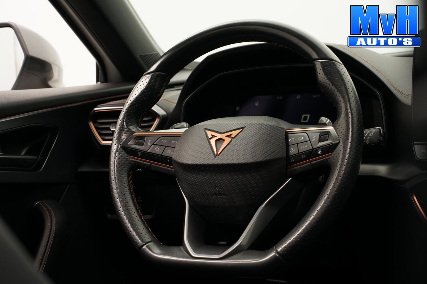 CUPRA Formentor 1.4 PHEV VZ Performance|PANO|KUIPST|SOH99%