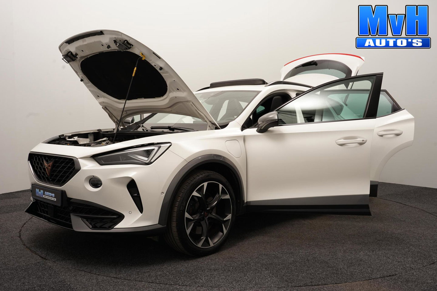 CUPRA Formentor 1.4 PHEV VZ Performance|PANO|KUIPST|SOH99%