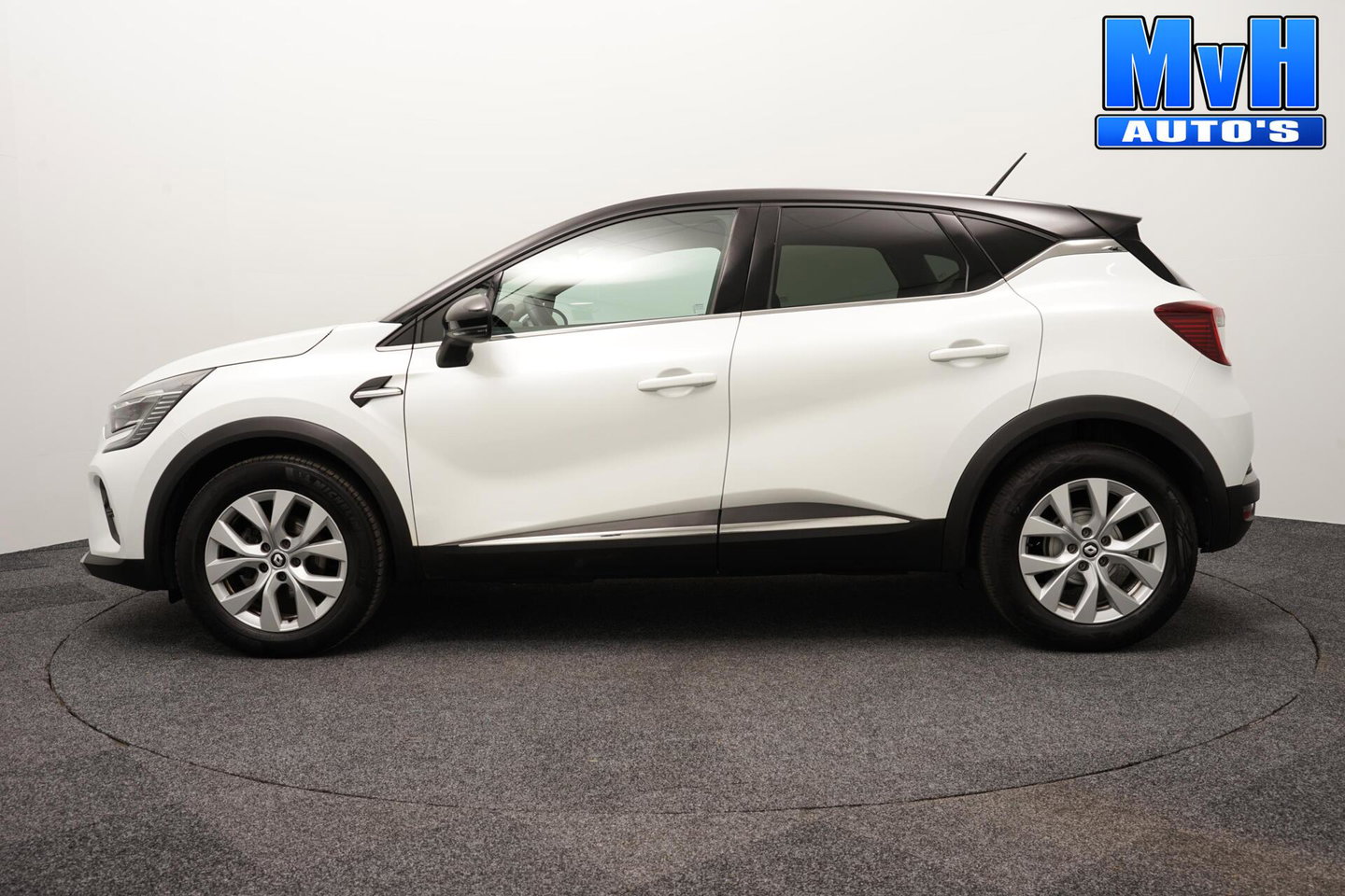 Renault Captur 1.3 TCe 140 Intens|PARELMOER|CAMERA|LED|NAP