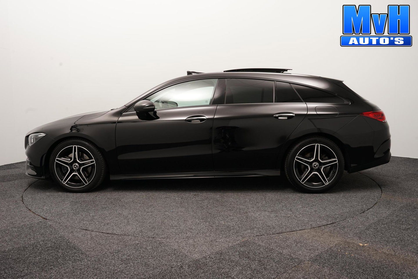 Mercedes-Benz CLA Shooting Brake 200 Business Solution AMG