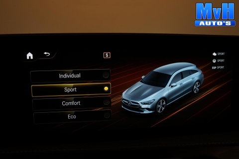 Mercedes-Benz CLA Shooting Brake 200 Business Solution AMG