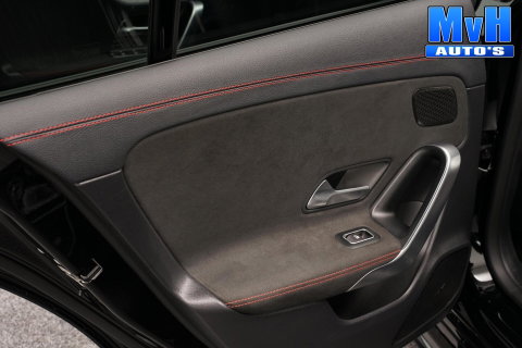 Mercedes-Benz CLA Shooting Brake 200 Business Solution AMG