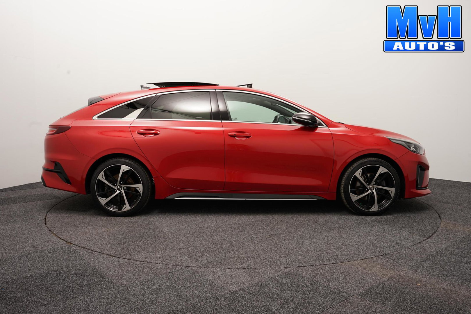 Kia ProCeed 1.4 T-GDI GT-Line|LUXE!|TREKHAAK|PANO|LED|NAP