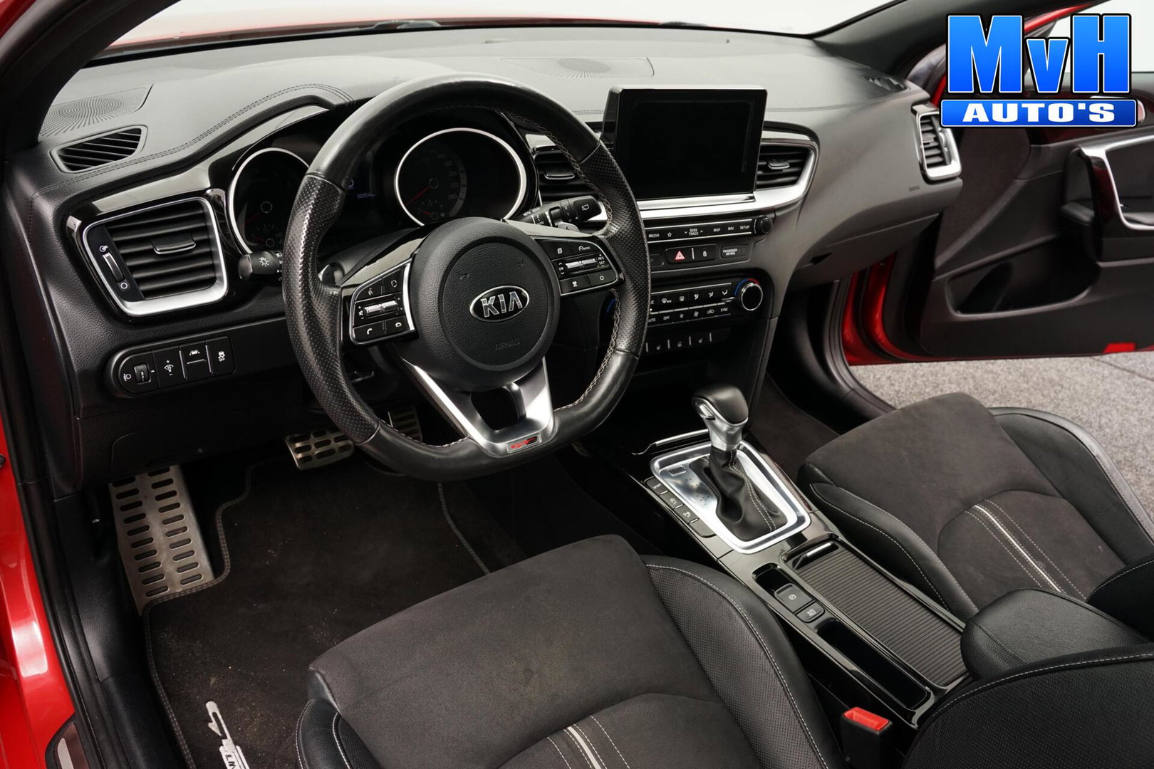 Kia ProCeed 1.4 T-GDI GT-Line|LUXE!|TREKHAAK|PANO|LED|NAP