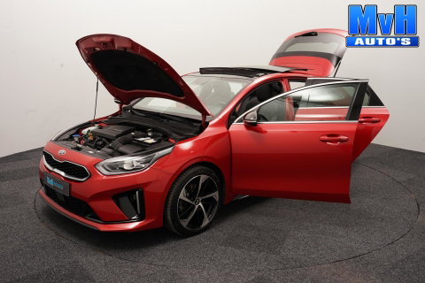 Kia ProCeed 1.4 T-GDI GT-Line|LUXE!|TREKHAAK|PANO|LED|NAP