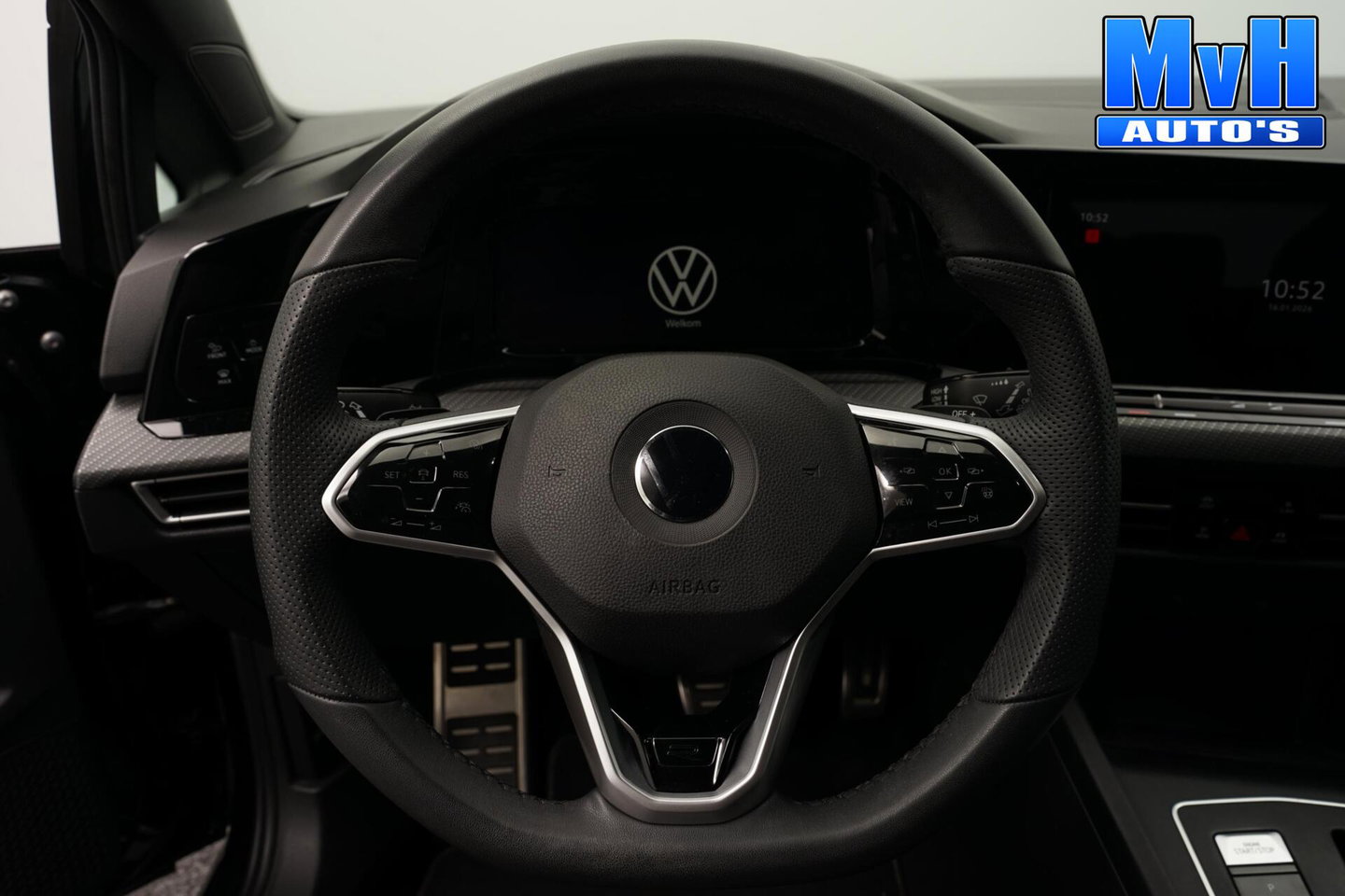 Volkswagen Golf 1.5 eTSI R-Line|SPORTSTOEL|LUXE|LED|