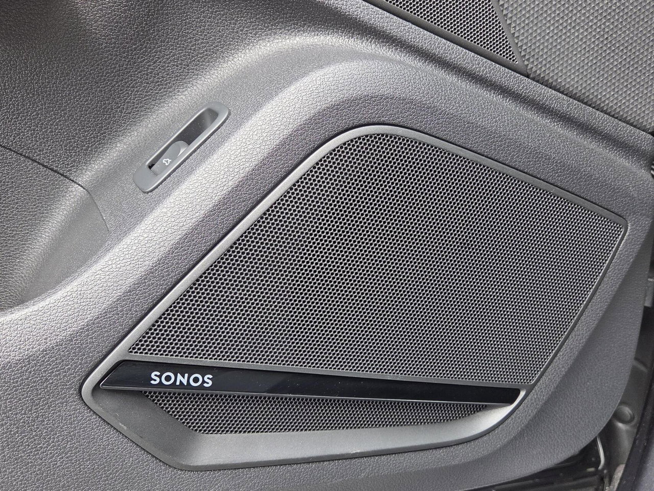 Audi SQ2