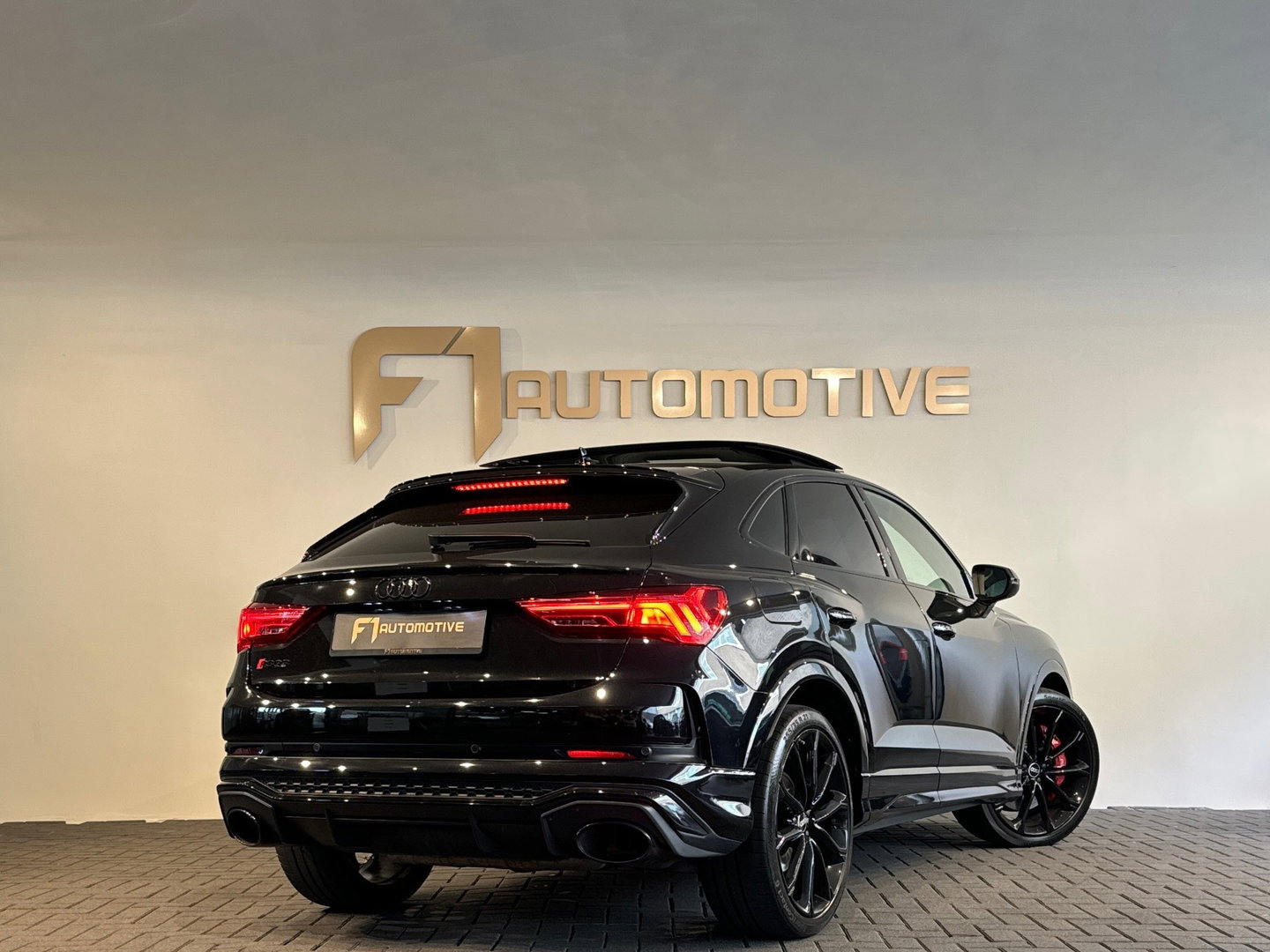 Audi RSQ3 Sportback TFSI Quattro Pano|RS Seat|Sonos|Trekhaak