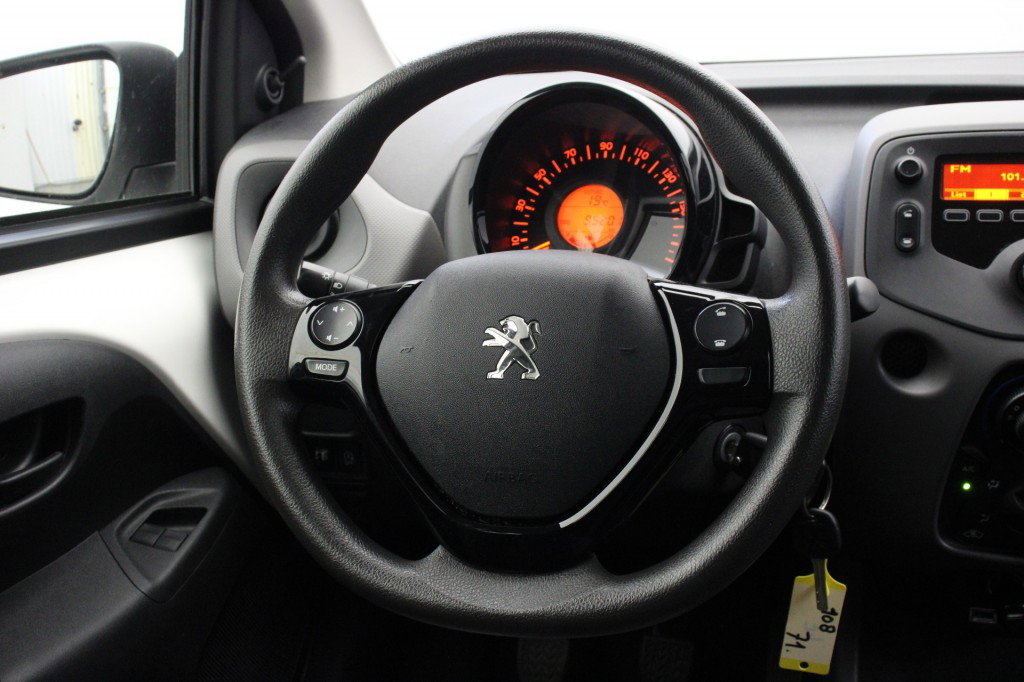 Peugeot 108