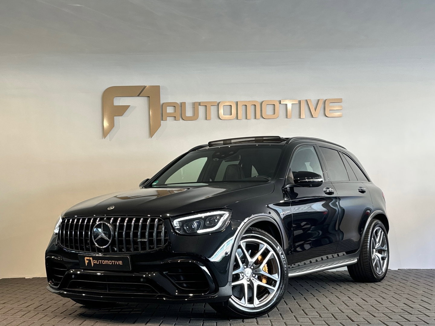 Mercedes-Benz GLC AMG 63 S 4M+ Premium+ Pano|Ceramic