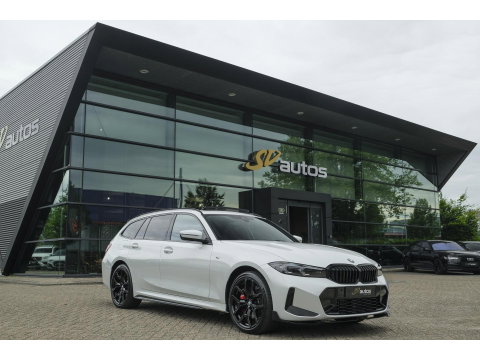 BMW 3 Serie Touring 330e xDrive M-sport M3 stoelen Panoramadak *SOH 98%* Memory *BTW* Black pack NLauto 19" LMV