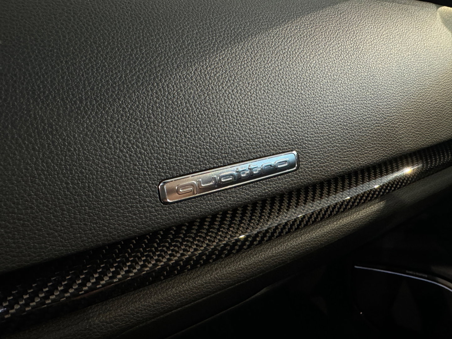 Audi RS3 Limousine 2.5 TFSI quattro Pano|RS Seat|Keyless|B&O