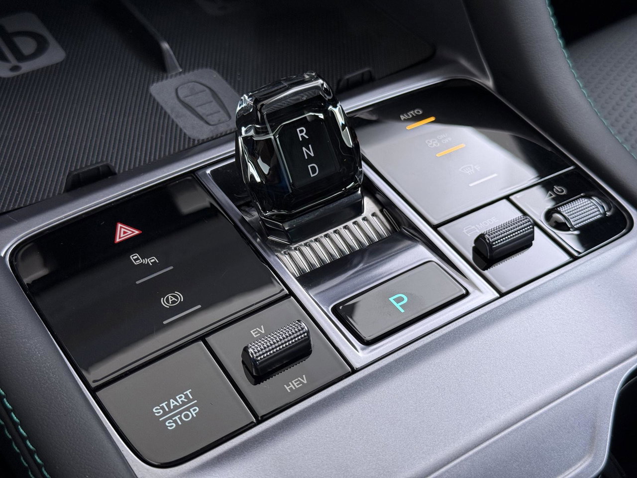 BYD SEAL U