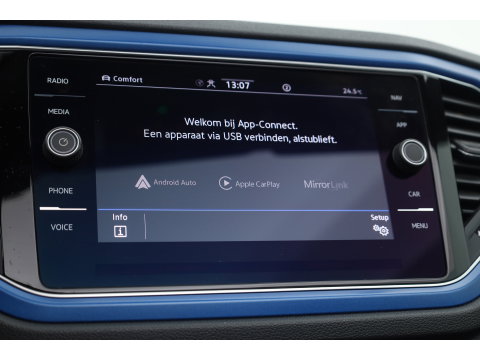 Volkswagen T-Roc Cabrio 1.5 TSI R-Line | Rijklaar! | 2x R-Line | Afn. Trekhaak | Dig. Cockpit | Beats Audio | Adapt. Cruise | Camera+PDC | Stoelverw. | Nav+App. Connect | LED | Climate | Draadloos | Keyless V