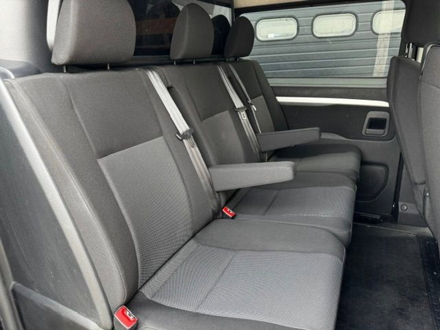 Peugeot Expert 2.0 BlueHDI 180pk Long Dubbel Cabine 6persoons Automaat 117.000km Airco.Navigatie,Camera
